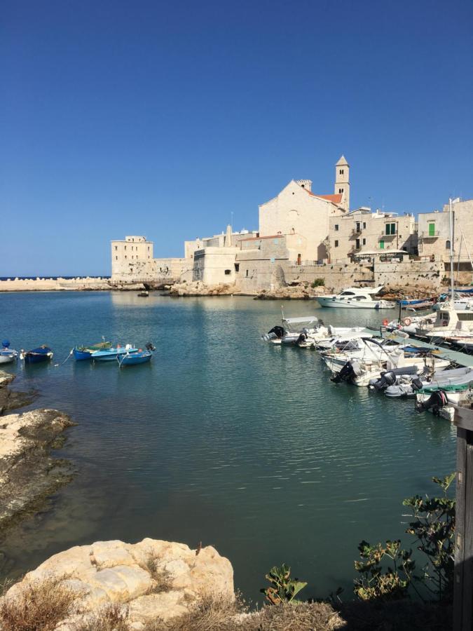 Апартаменты La Terrazza Sul Mare - Dimora Di Charme Джовинаццо Экстерьер фото